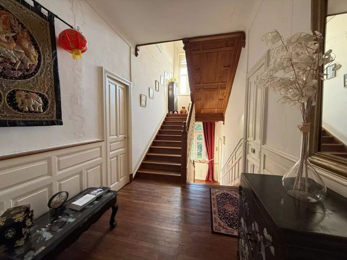 Image No.12-8 Bed House for sale