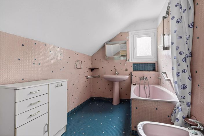 Image No.11-4 Bed House for sale