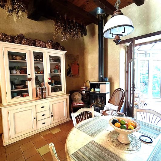 Image No.12-7 Bed House for sale