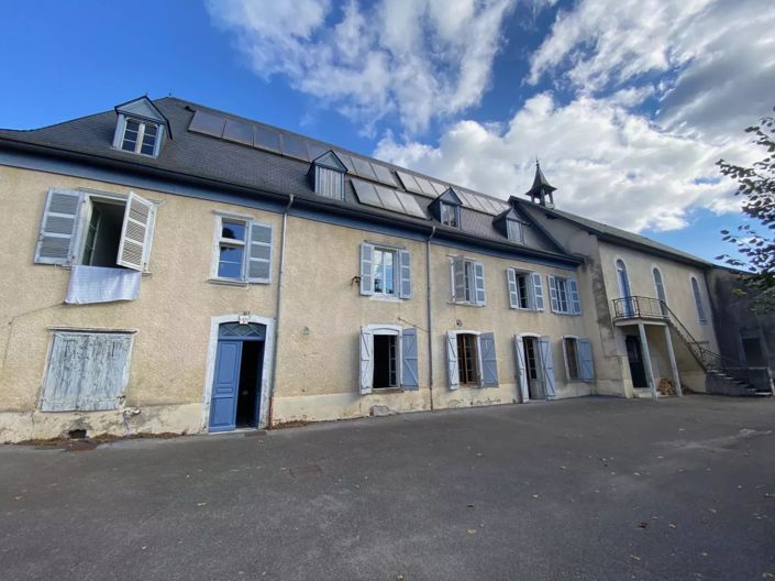Image No.1-House for sale