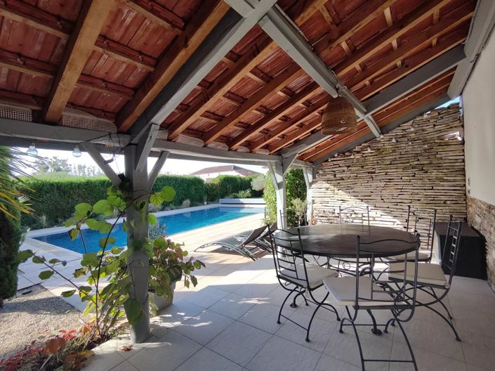 Image No.5-Maison de 8 chambres à vendre à Saint-Étienne-d'Orthe