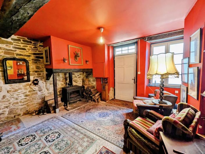 Image No.5-2 Bed House for sale