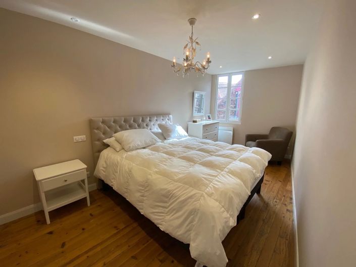 Image No.7-4 Bed House for sale