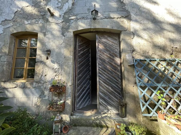 Image No.8-3 Bed House for sale