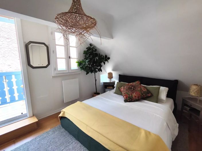 Image No.13-2 Bed House for sale