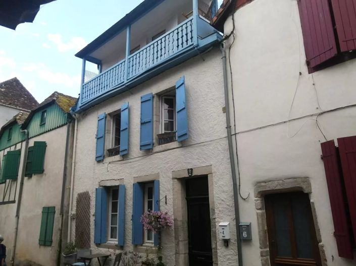 Image No.17-2 Bed House for sale