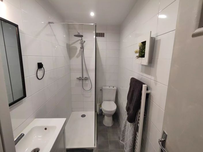 Image No.5-2 Bed House for sale