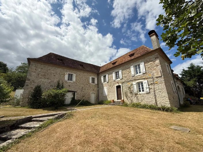 Image No.10-5 Bed House for sale