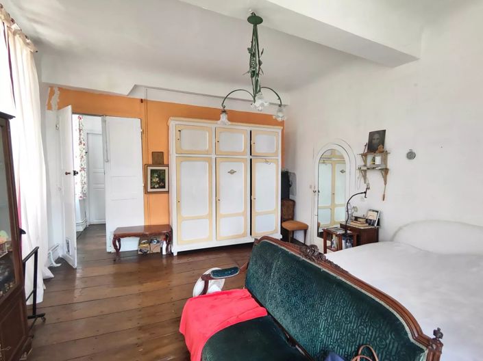 Image No.13-13 Bed House for sale