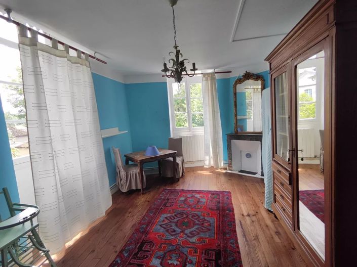 Image No.16-13 Bed House for sale