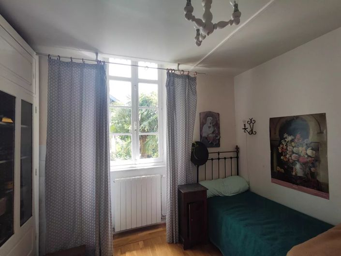 Image No.17-13 Bed House for sale