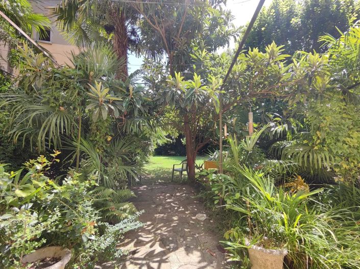 Image No.2-13 Bed House for sale