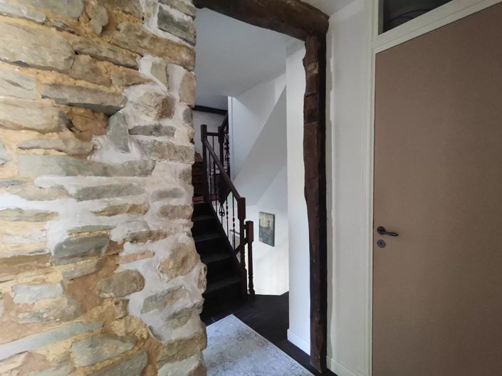 Image No.11-2 Bed House for sale