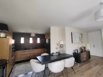 ab39cd952107d9c16ca76e30f0a8f571cb8ae6692b192