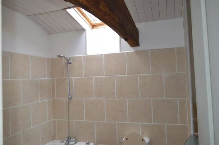 Image No.11-3 Bed House for sale