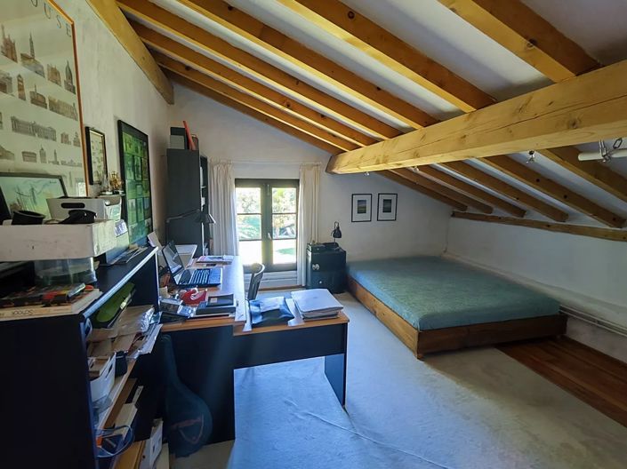 Image No.17-3 Bed House for sale