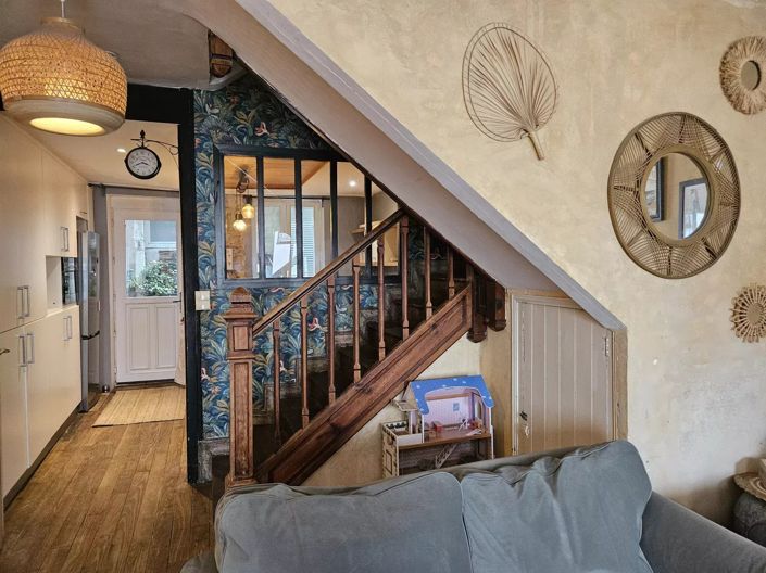 Image No.6-3 Bed House for sale