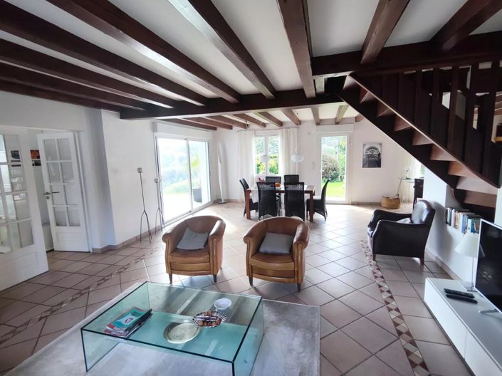 Image No.10-4 Bed House for sale