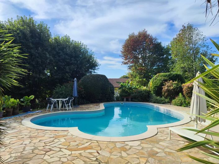 Image No.23-4 Bed House for sale