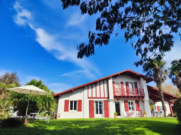 Image No.25-4 Bed House for sale