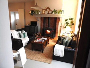 33f095c56faf6f4a3ed6522840e7f9a25d5b7970cb144