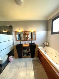 8e81649a01fa5a1b44a4be35b7d2ebadfd51e01224192