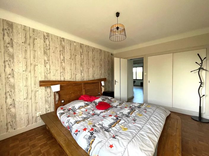 Image No.13-4 Bed House for sale