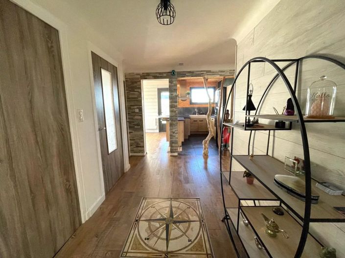 Image No.2-4 Bed House for sale