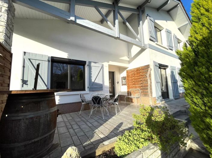 Image No.28-4 Bed House for sale