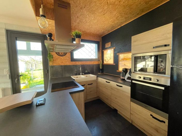 Image No.6-4 Bed House for sale