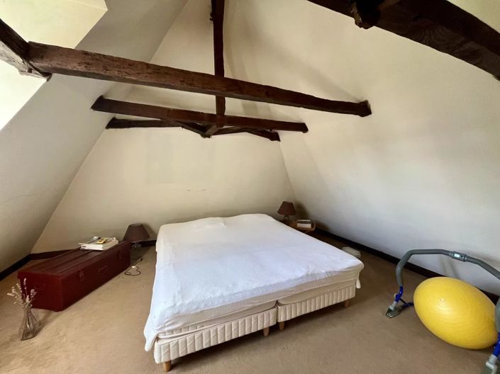 Image No.11-4 Bed House for sale