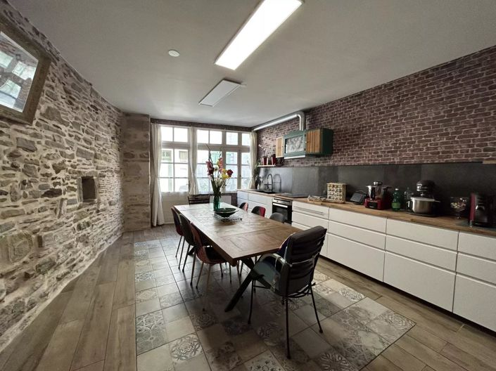 Image No.3-3 Bed House for sale