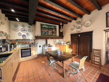 f688bf05476a0223393e4b1bbc6d2b7cc3b85f08f4192