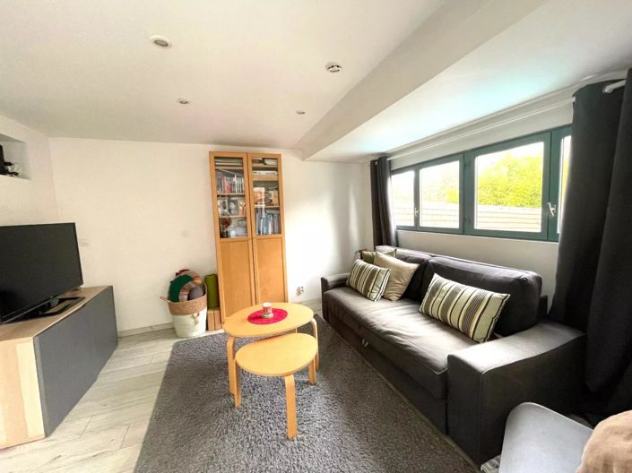 Image No.7-3 Bed House for sale