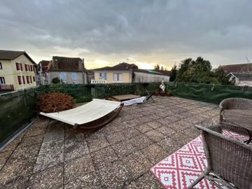 f4781eb9d242d04b3e38fe6cedae6f2ce24f692399192