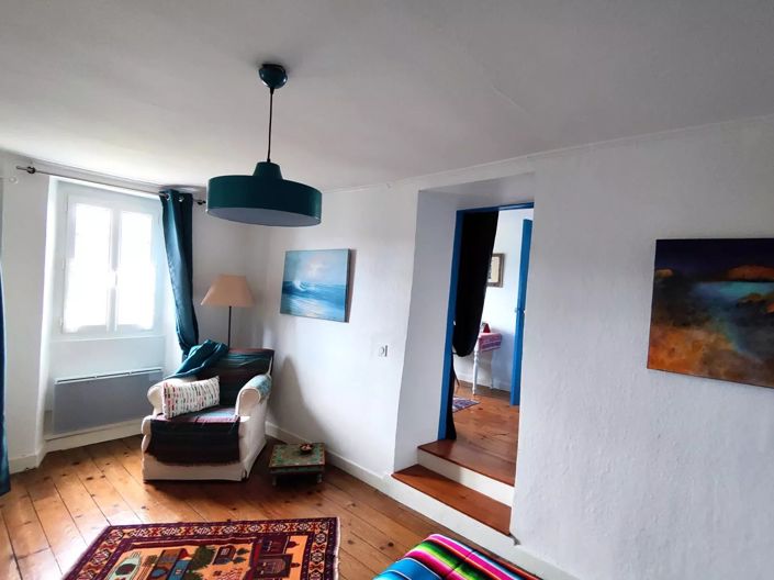 Image No.11-5 Bed House for sale