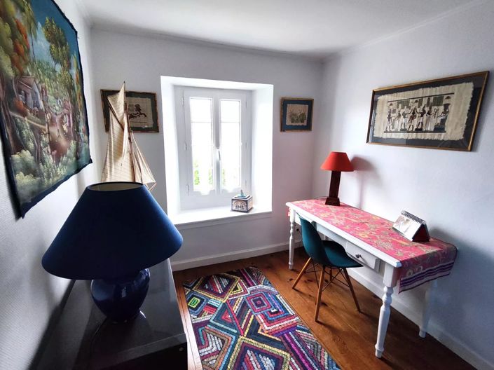 Image No.12-5 Bed House for sale