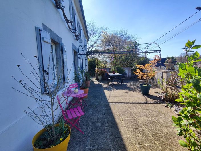 Image No.22-5 Bed House for sale