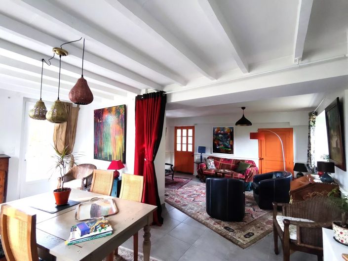 Image No.4-5 Bed House for sale