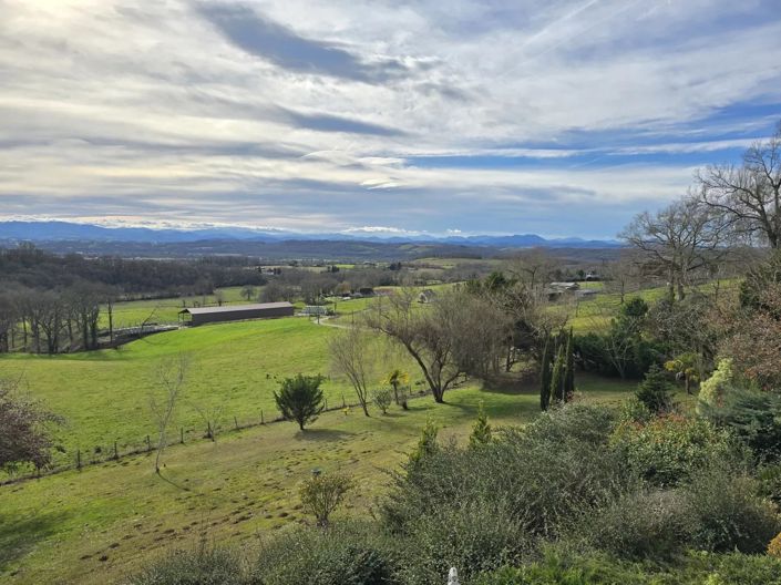 Image No.14-3 Bed House for sale