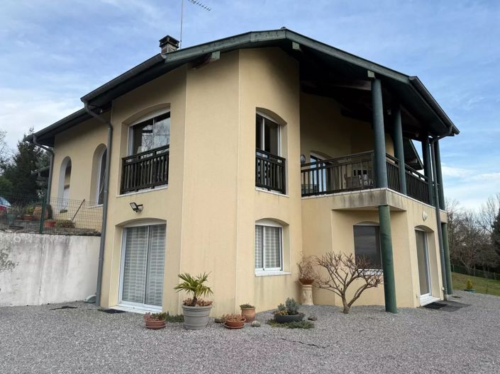 Image No.15-3 Bed House for sale