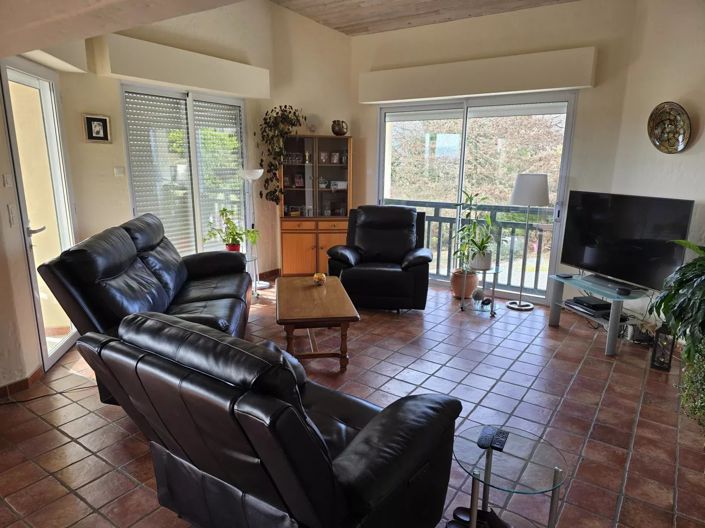 Image No.4-3 Bed House for sale