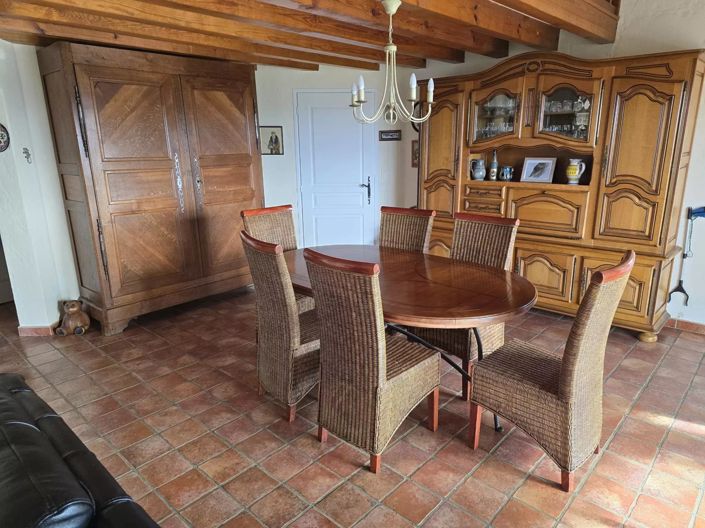 Image No.5-3 Bed House for sale