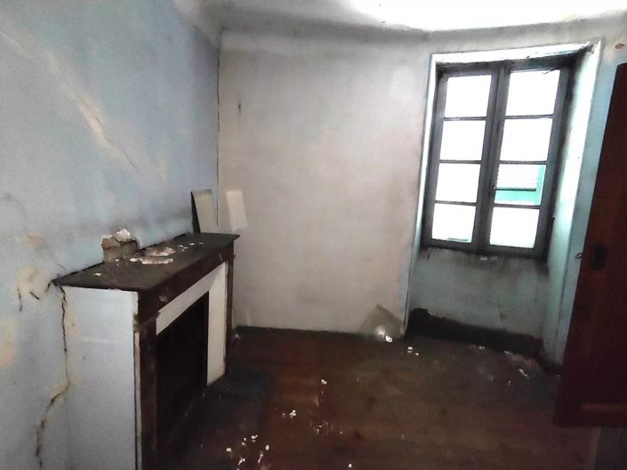 Image No.13-4 Bed House for sale