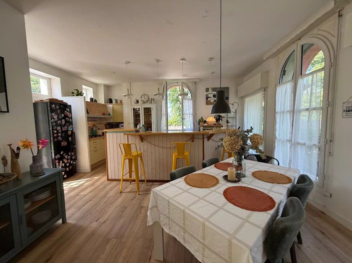 Image No.5-4 Bed House for sale