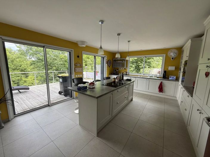 Image No.4-2 Bed House for sale