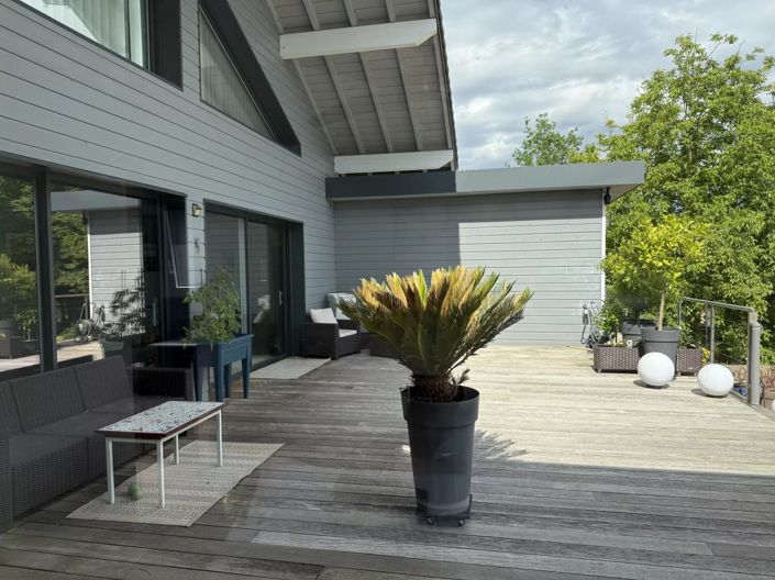 Image No.8-2 Bed House for sale