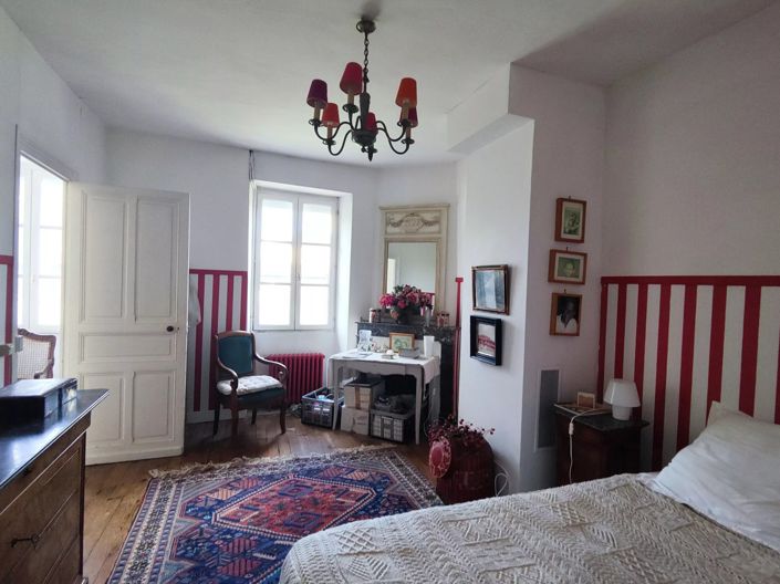 Image No.20-3 Bed House for sale