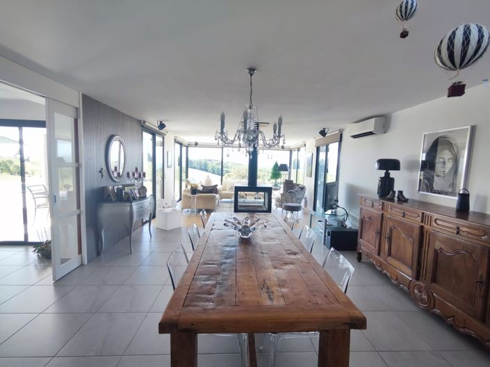 Image No.9-4 Bed House for sale