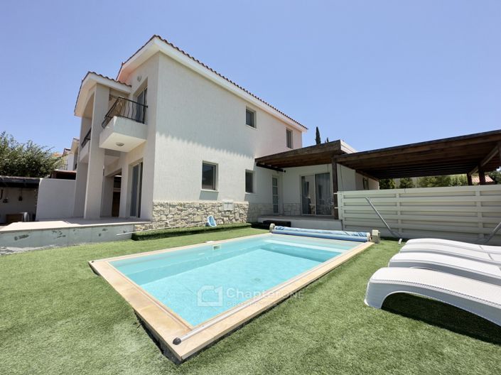 Image No.26-Villa de 4 chambres à vendre à Konia